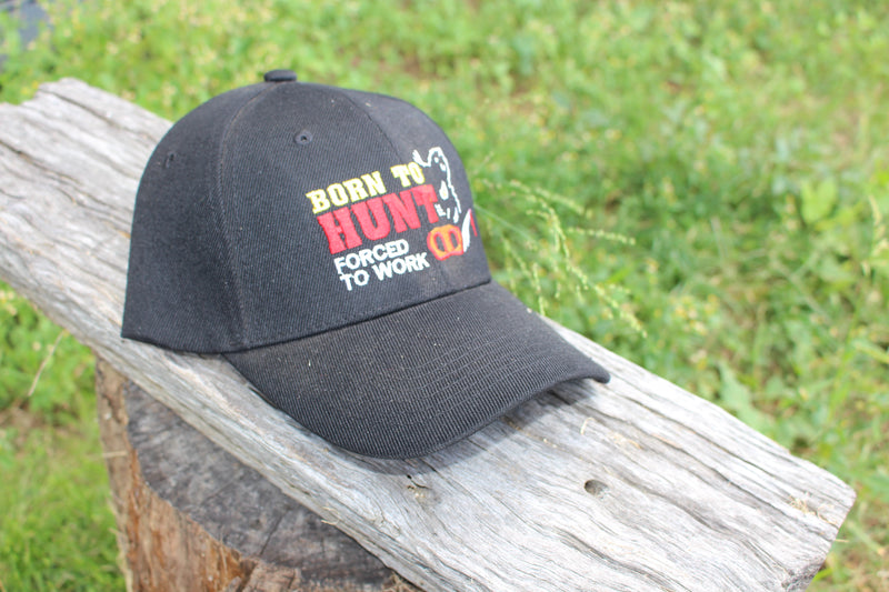 cap hunting boar
