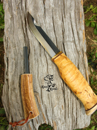 survival knife with fire flint