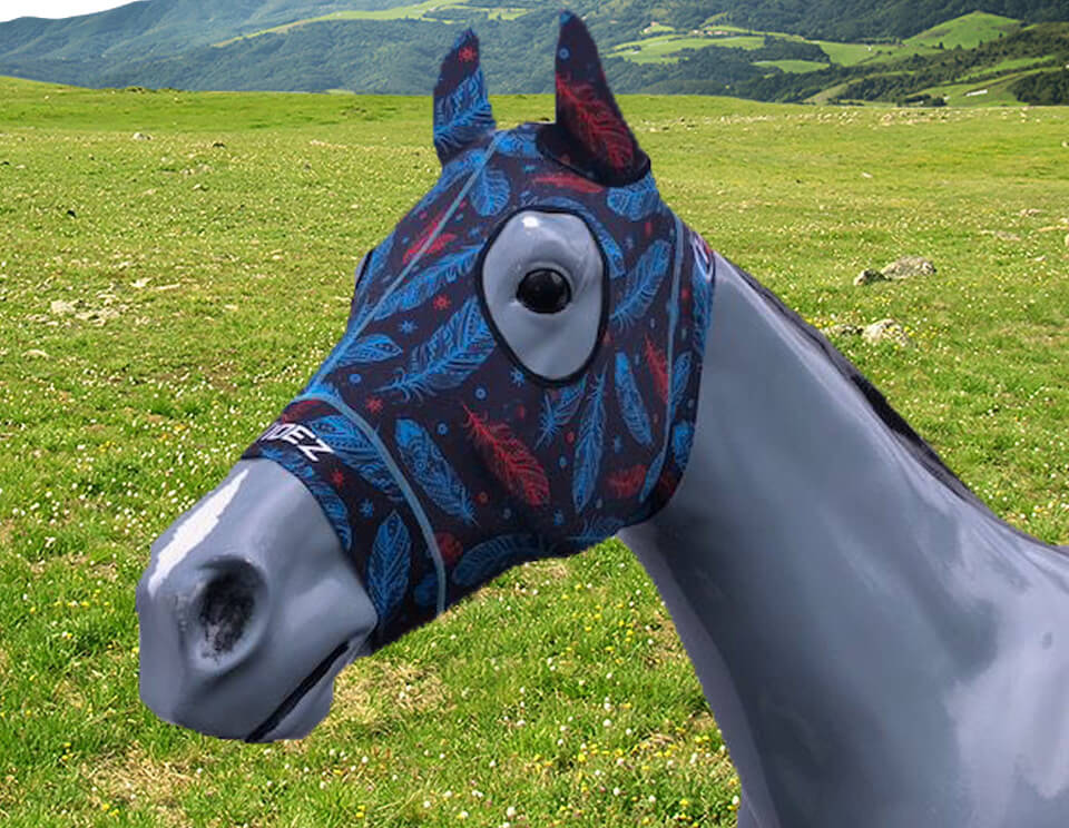 Hidez Compression Hood with ears turquoise and red feathers
